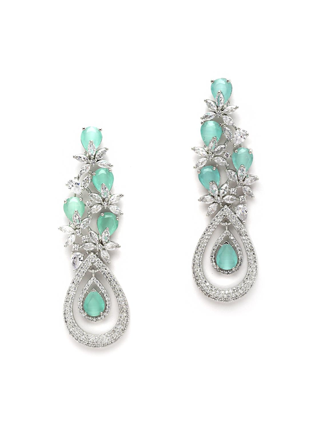green metal earring - 18633214 - Standard Image - 1