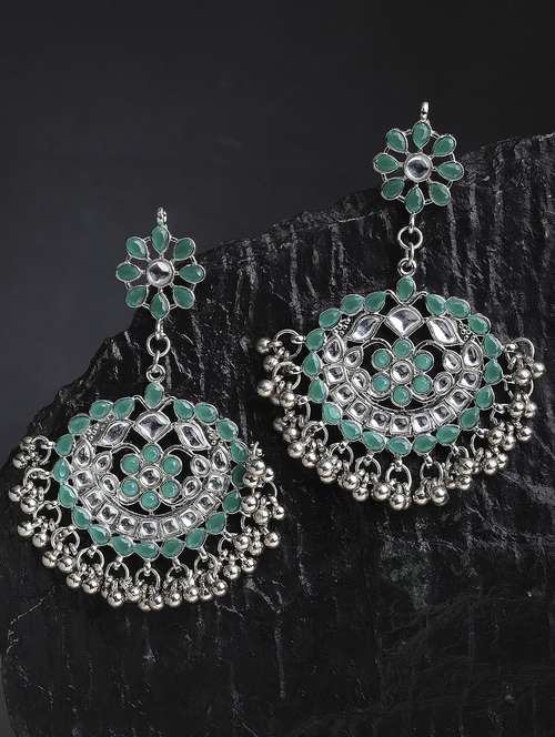 green metal earring - 18633275 - Standard Image - 0