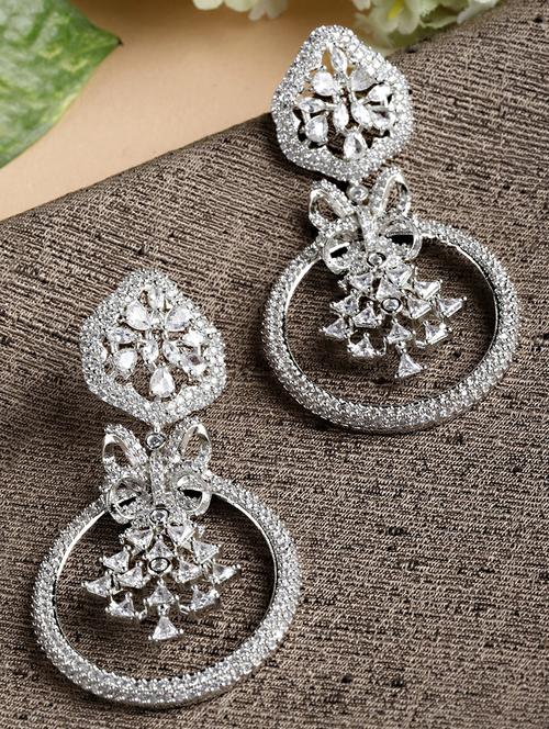 silver metal earring - 18633446 - Standard Image - 0
