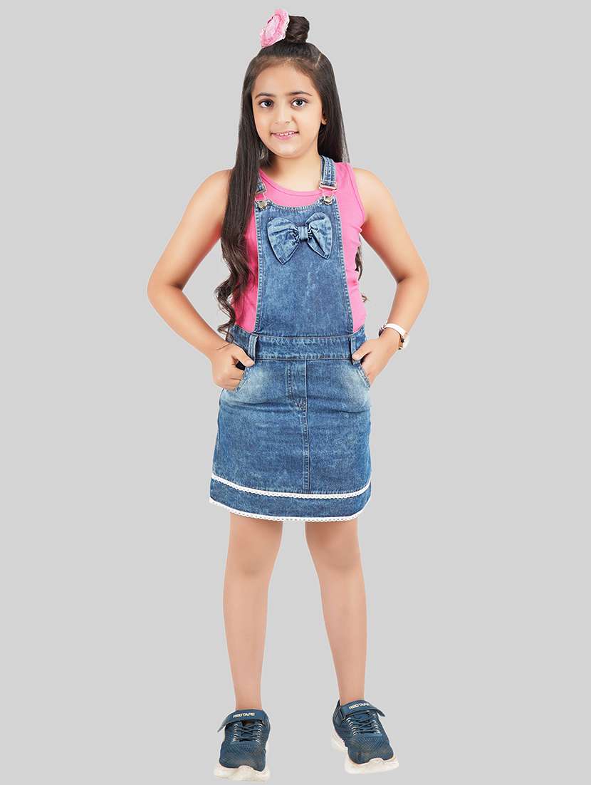 girls round neck solid denim dungarees 
