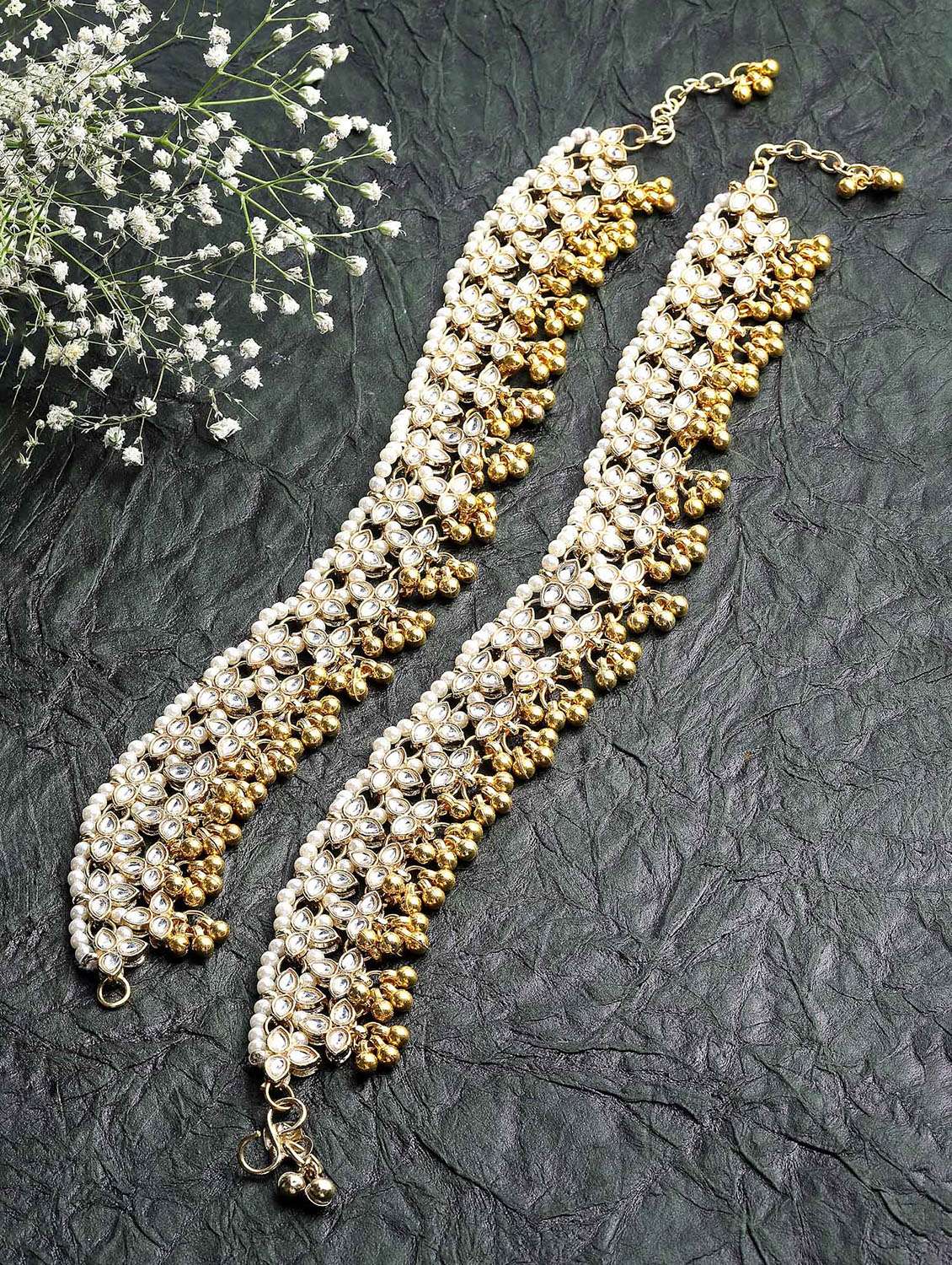 gold metal anklet