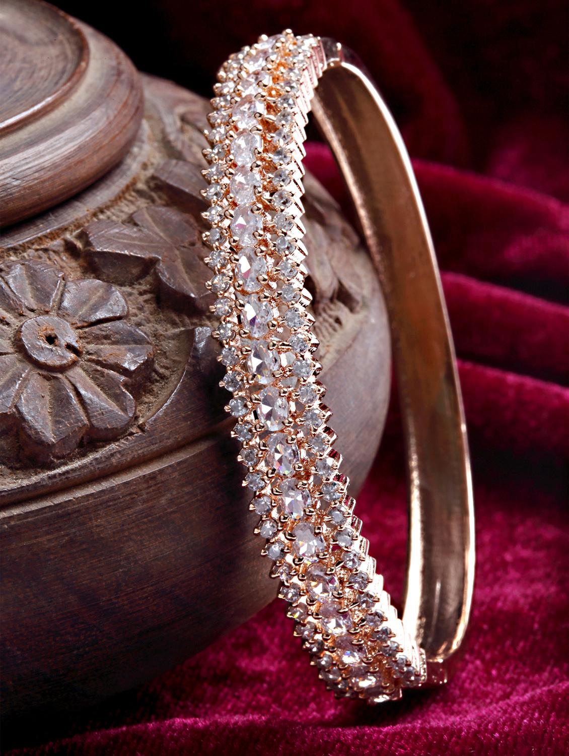 white metal bangle - 18635688 - Zoom Image - 0