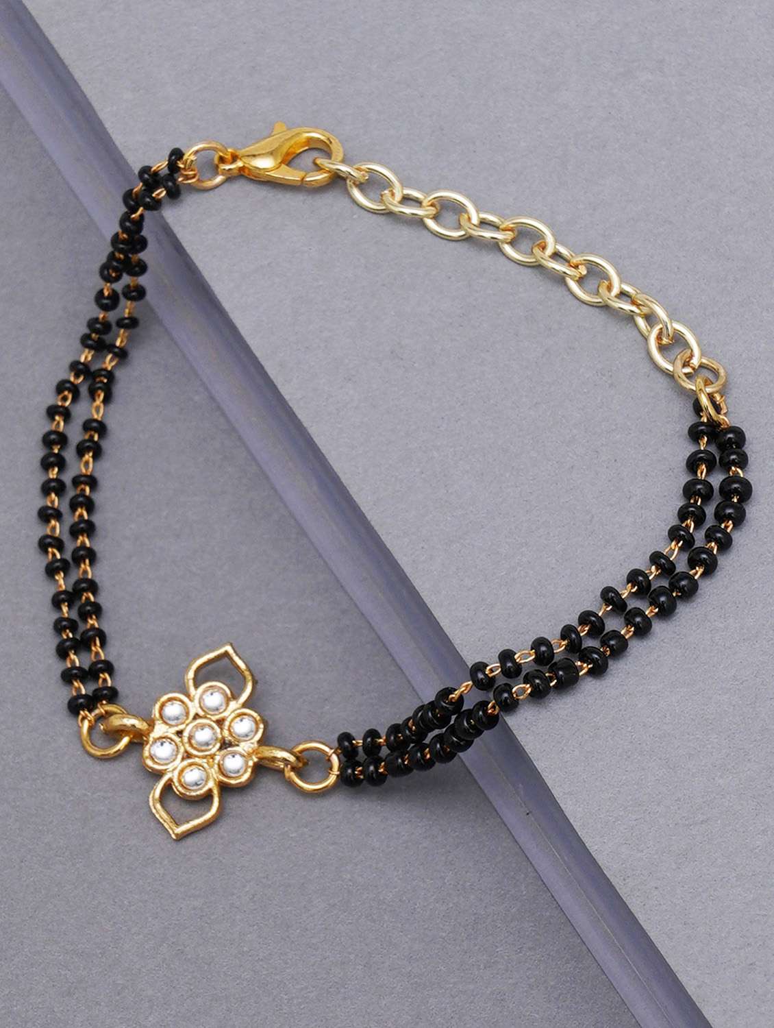gold metal bangle bracelet