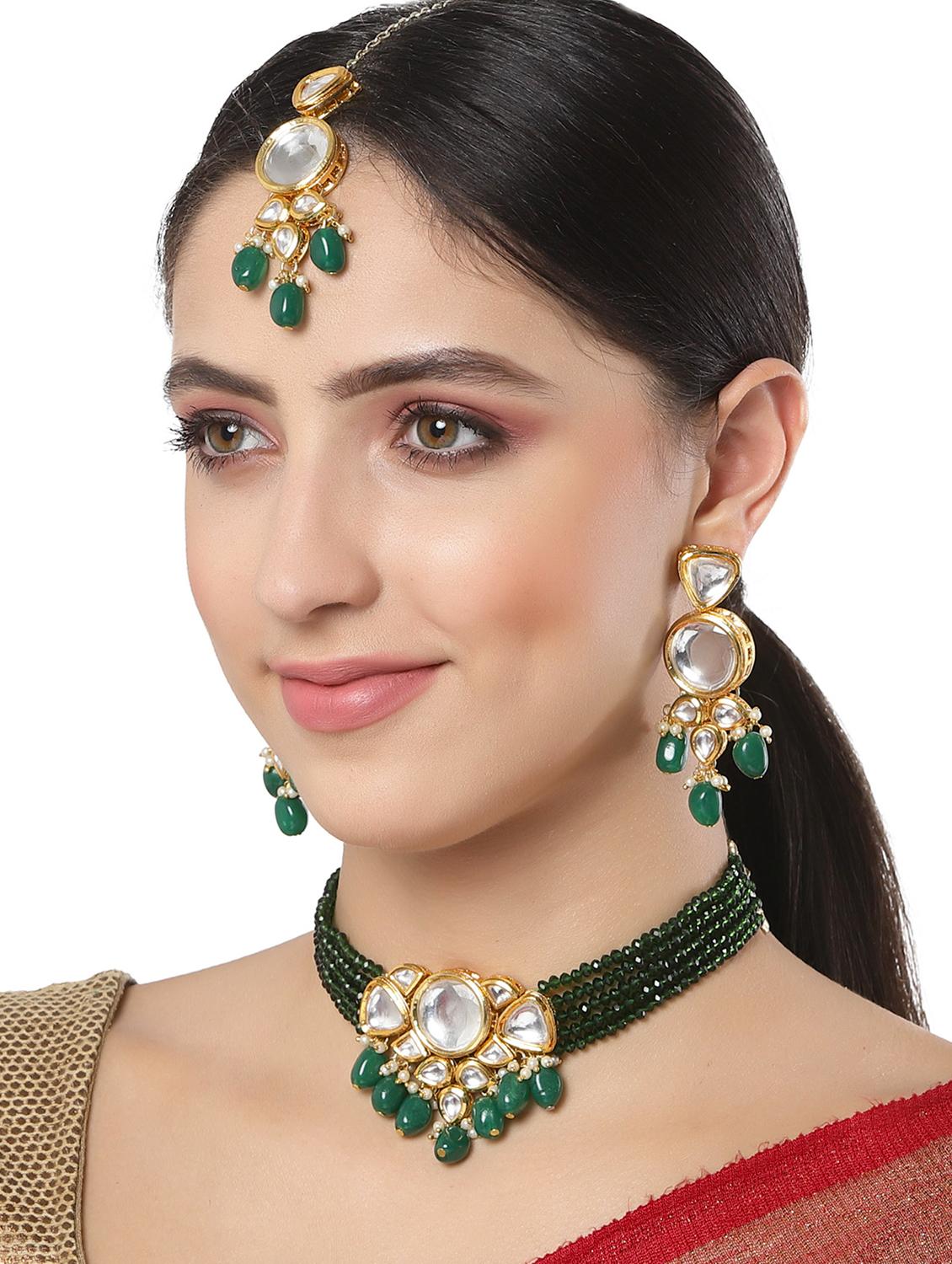 karatcart green gold plated crystal and polki kundan necklace earring and maang tikka set - 18635793 - Standard Image - 4