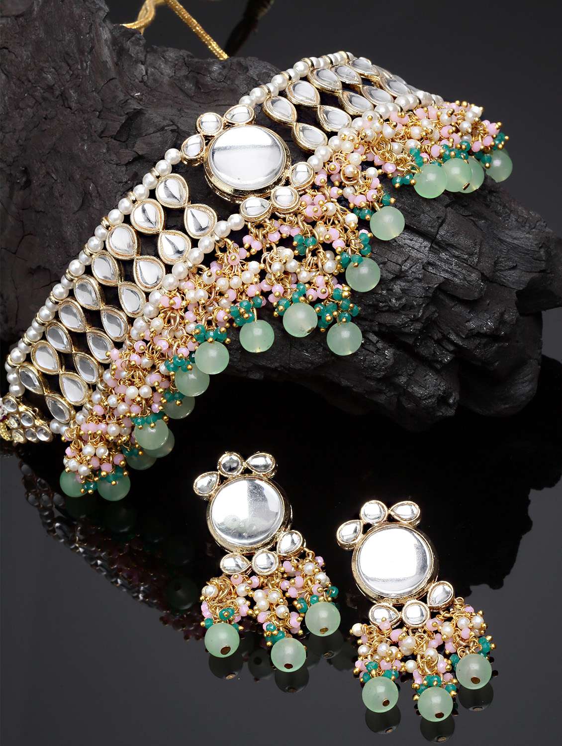 karatcart gold plated green beads and pink crystal studded kundan choker necklace set 