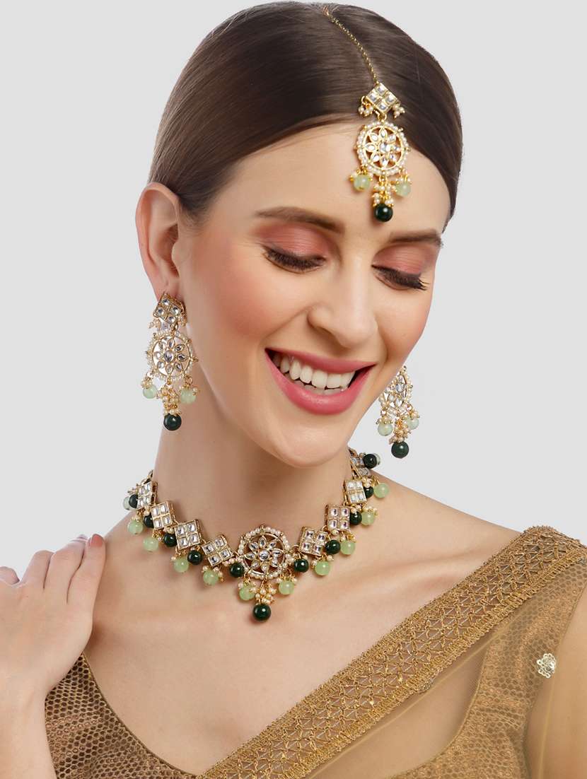 gold plated necklaces earring maang tikka set - 18636013 - Standard Image - 4