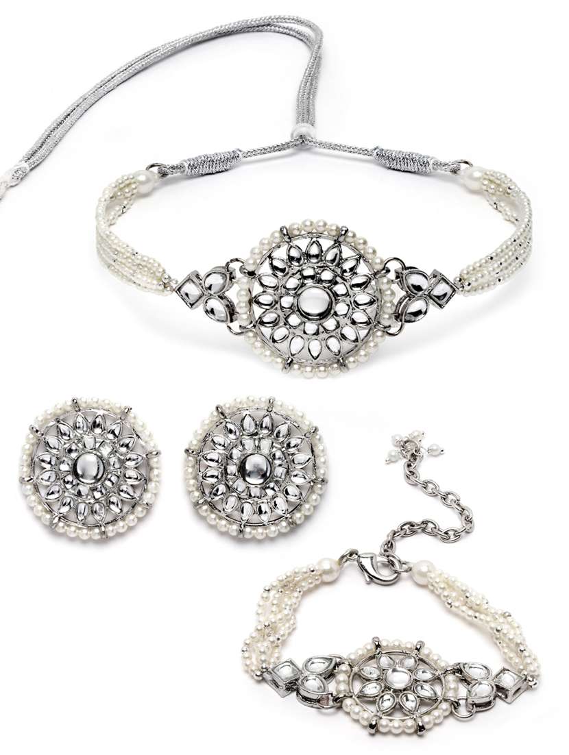 gold plated necklaces earring and bracelet set - 18636022 -  Standard Image - 1