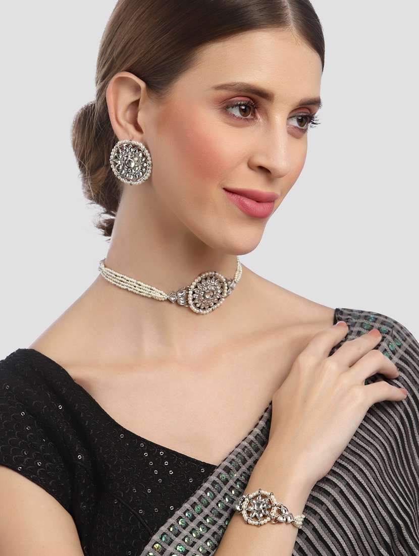 gold plated necklaces earring and bracelet set - 18636022 -  Standard Image - 4