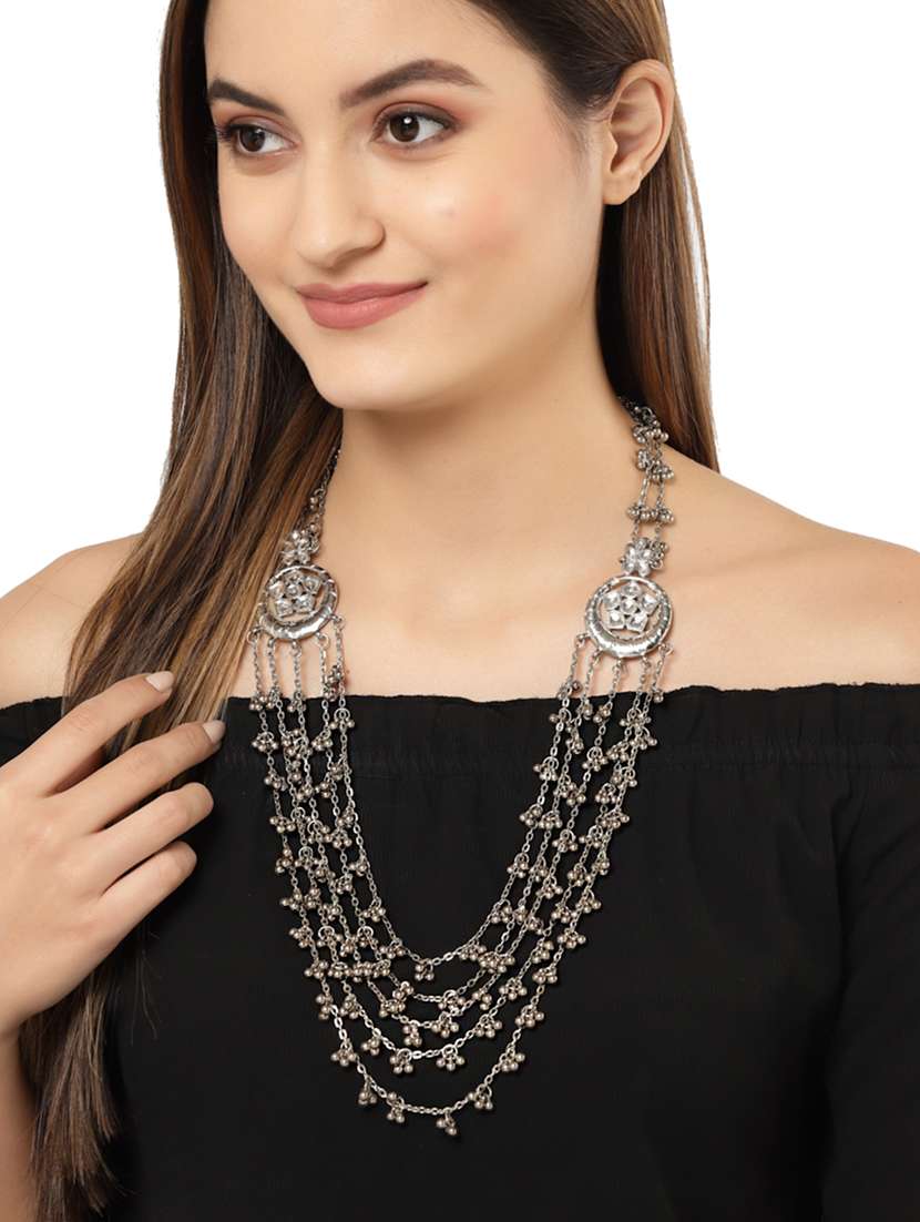 silver metal long necklace - 18636144 - Standard Image - 4