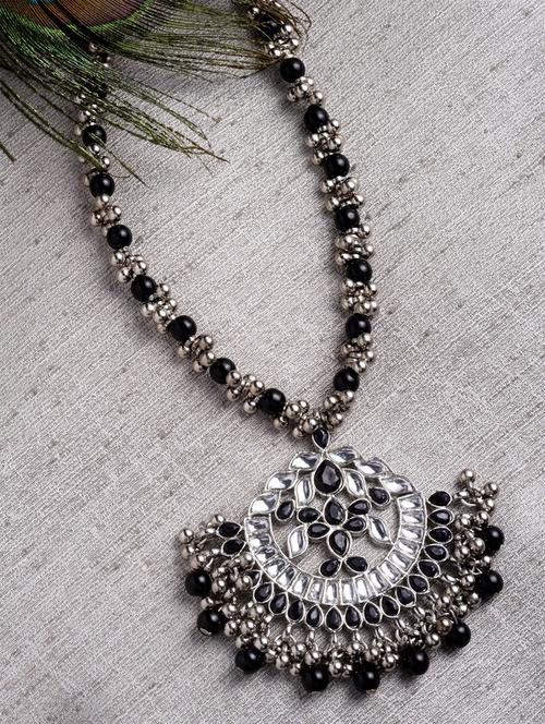 black metal long necklace - 18636147 - Standard Image - 0