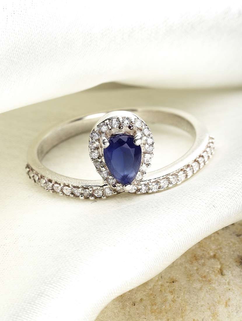 blue metal finger  ring