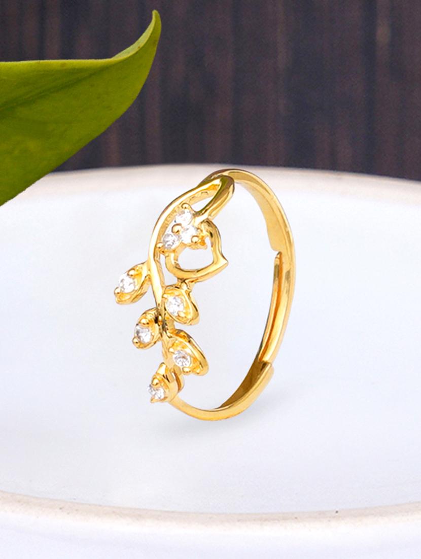 gold metal finger  ring - 18636175 -  Zoom Image - 0