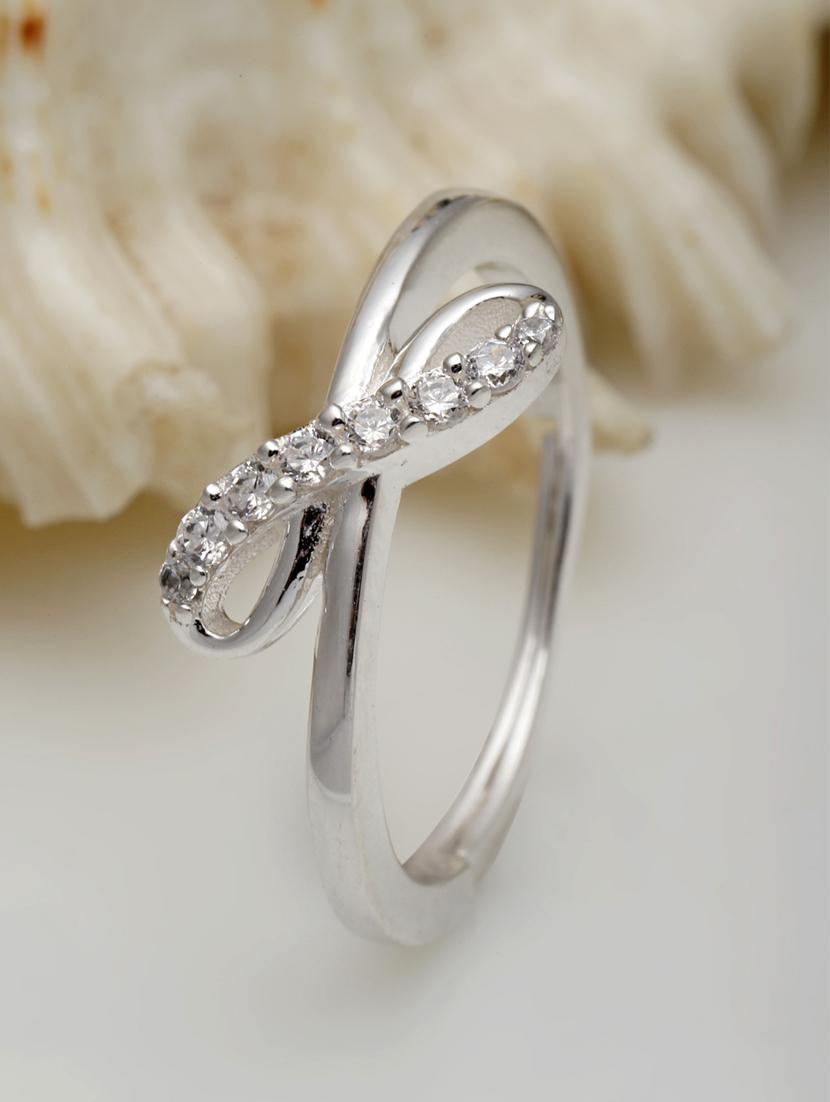 silver metal finger ring - 18636191 - Zoom Image - 0