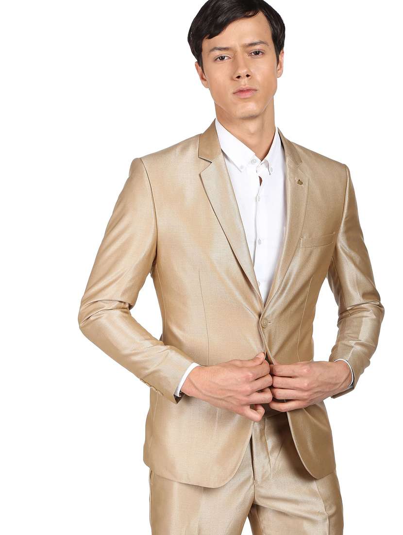 notched lapel collar single breasted suit - 18645216 -  Standard Image - 4