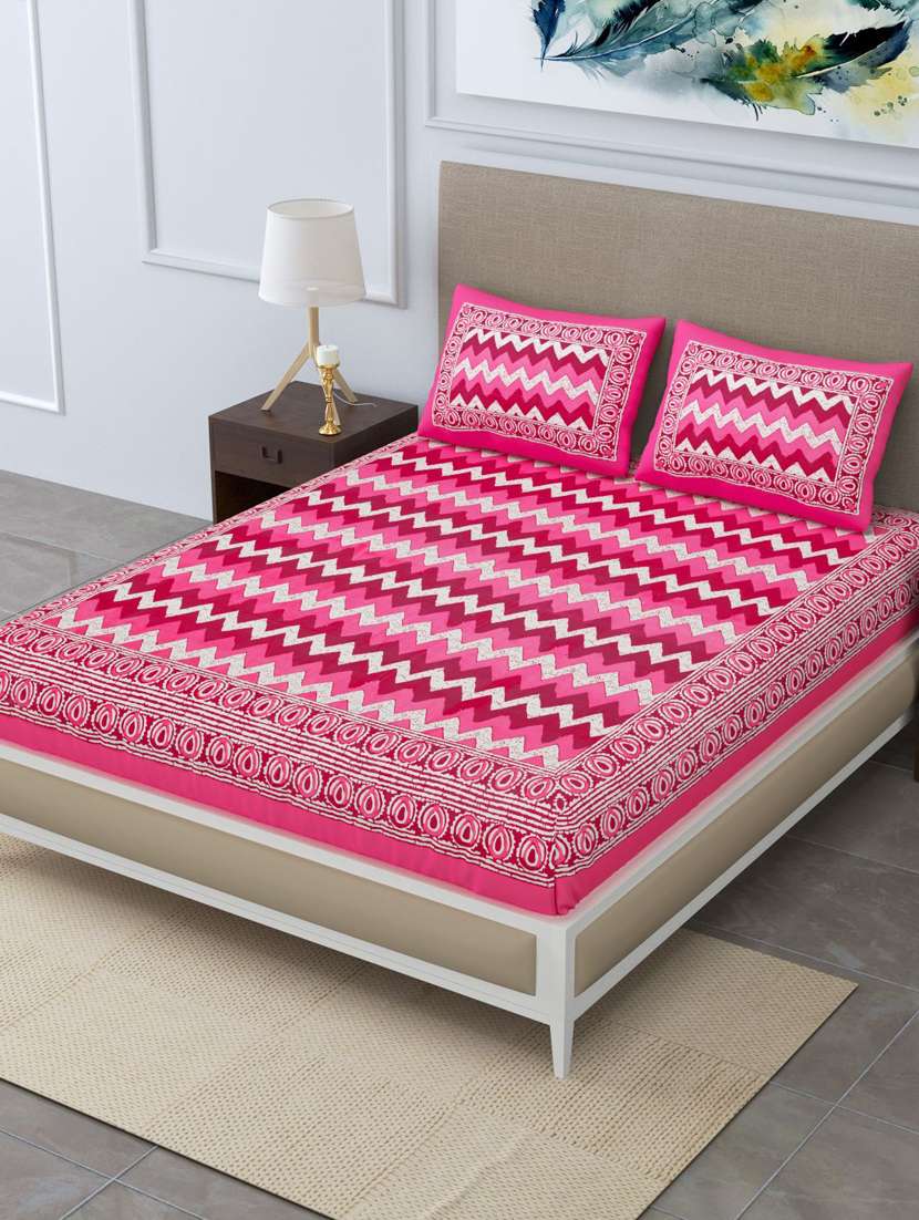 printed double bedsheet with 2 pillow cover