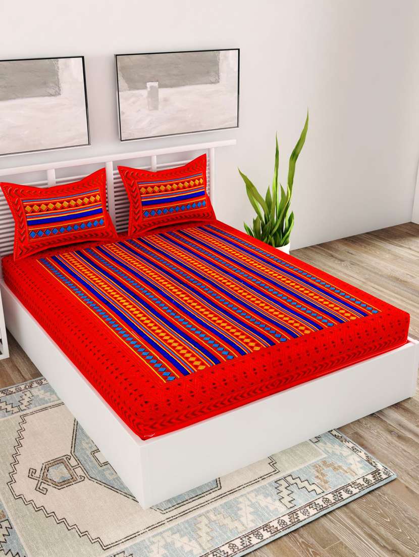 printed double bedsheet with 2 pillow cover
