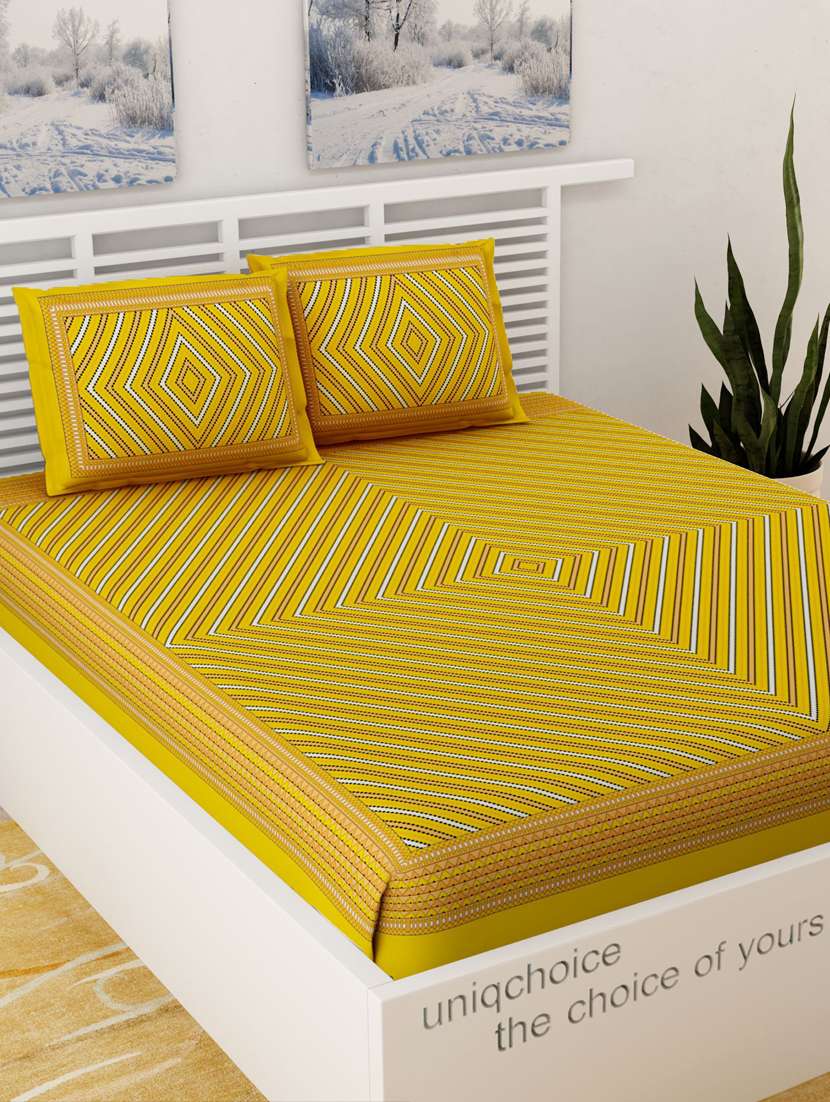 printed double bedsheet with 2 pillow cover