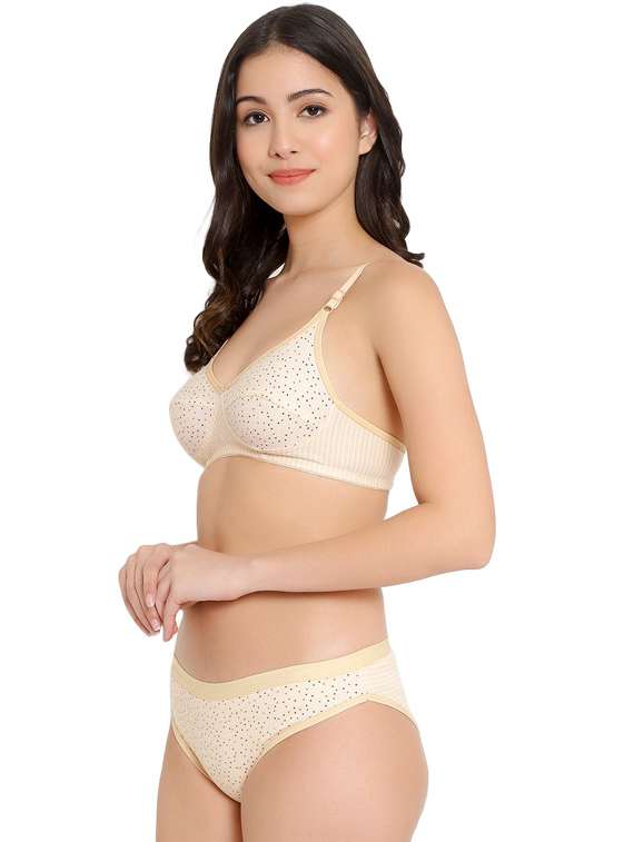 printed bra and panty set - 18658528 -  Standard Image - 1