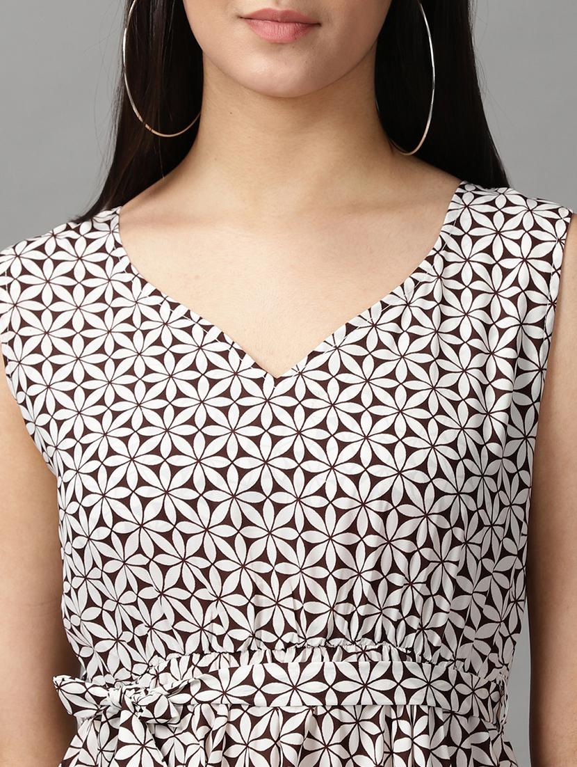 women's fit & flare floral dress - 18659026 - Standard Image - 4