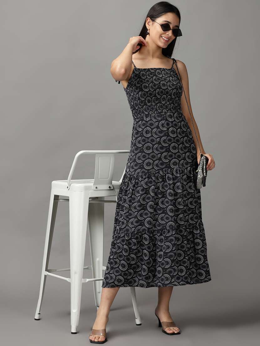 women's tiered dress paisley dress - 18659083 -  Standard Image - 4
