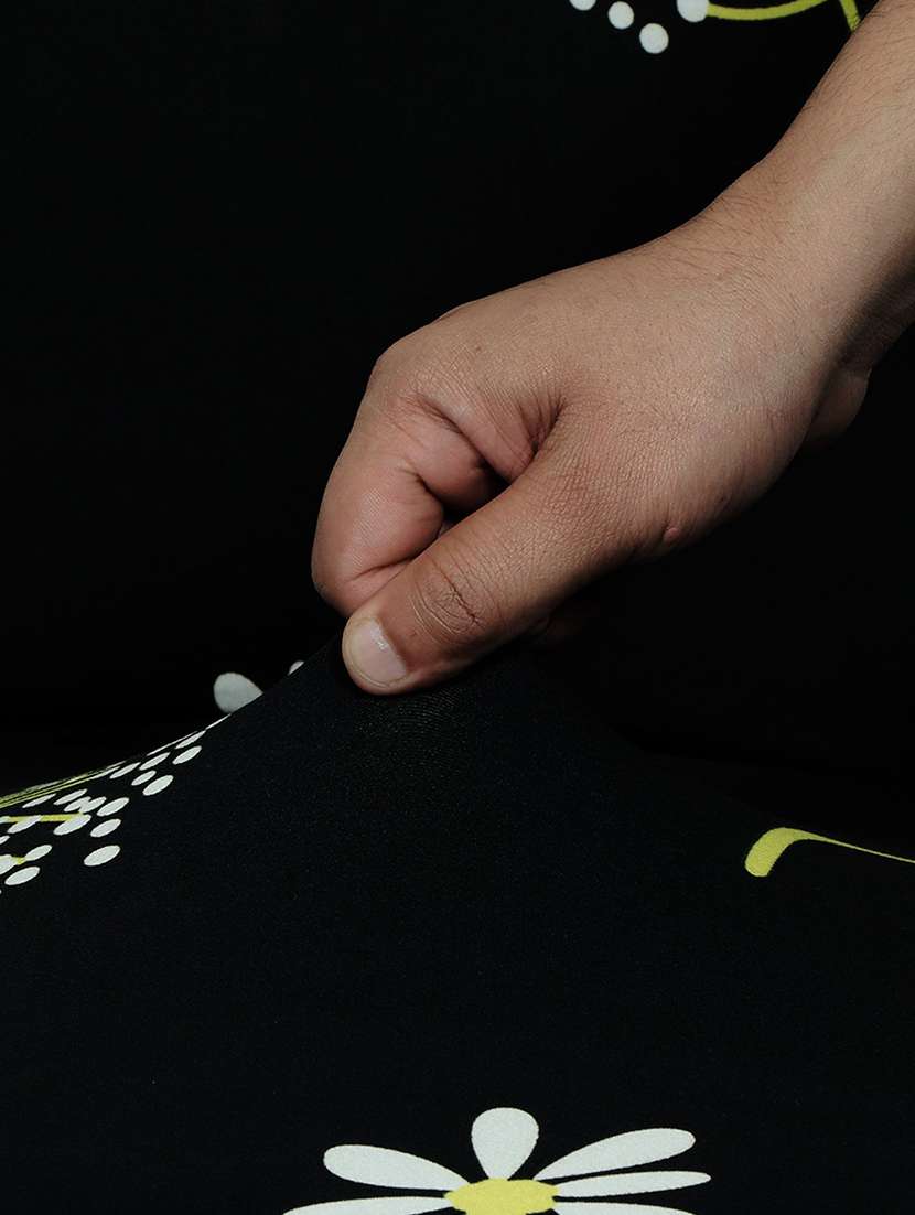 printed chair cover combo - 18685381 -  Standard Image - 4