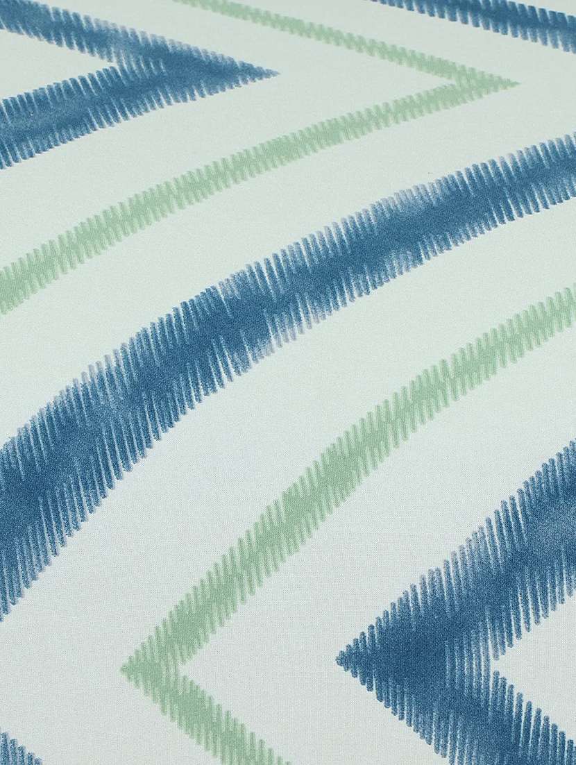 printed sofa cover - 18685432 -  Standard Image - 1