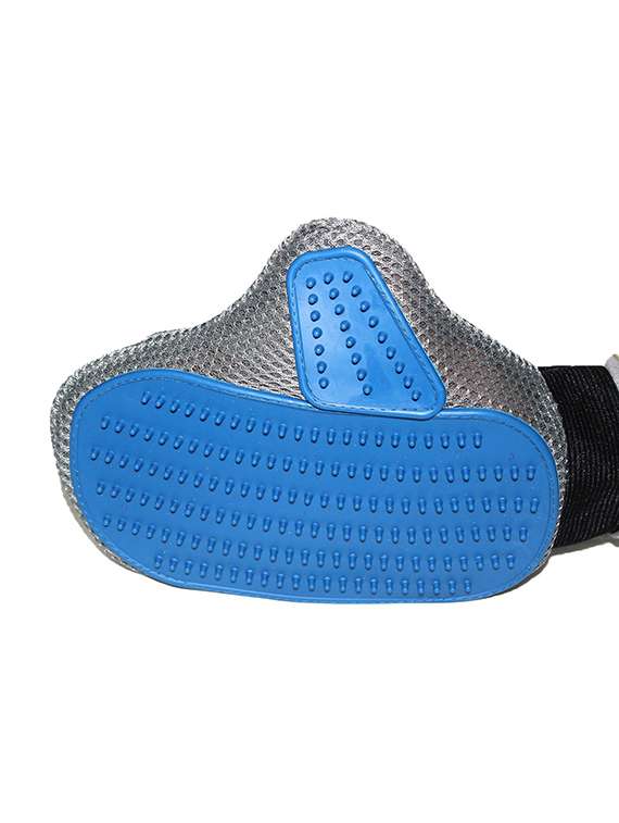 multi colored silicone pet comb brush - 18697026 -  Standard Image - 1