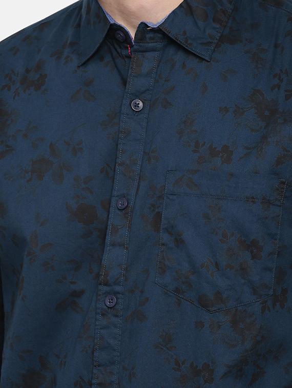 mens printed casual shirt - 18697976 - Standard Image - 4