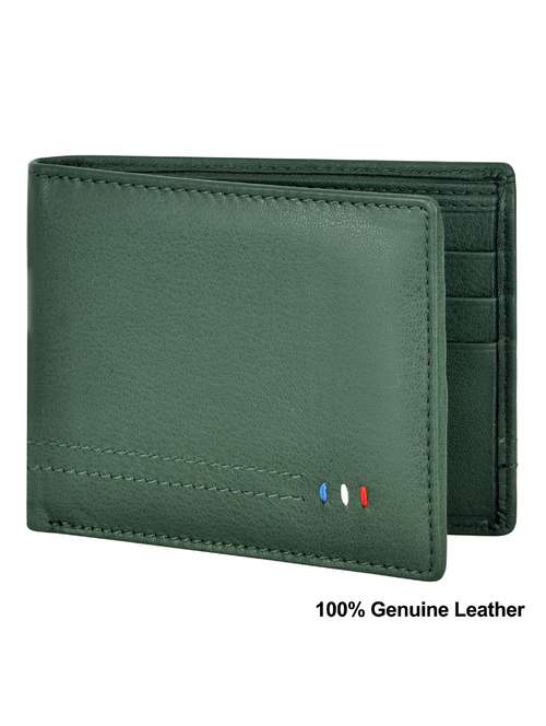 green leather wallet - 18700279 -  Standard Image - 0