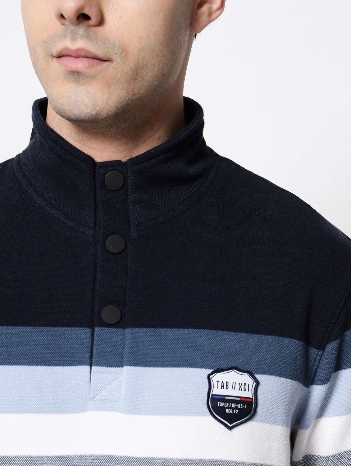 navy blue cotton chest print sweatshirt - 18720550 - Standard Image - 4