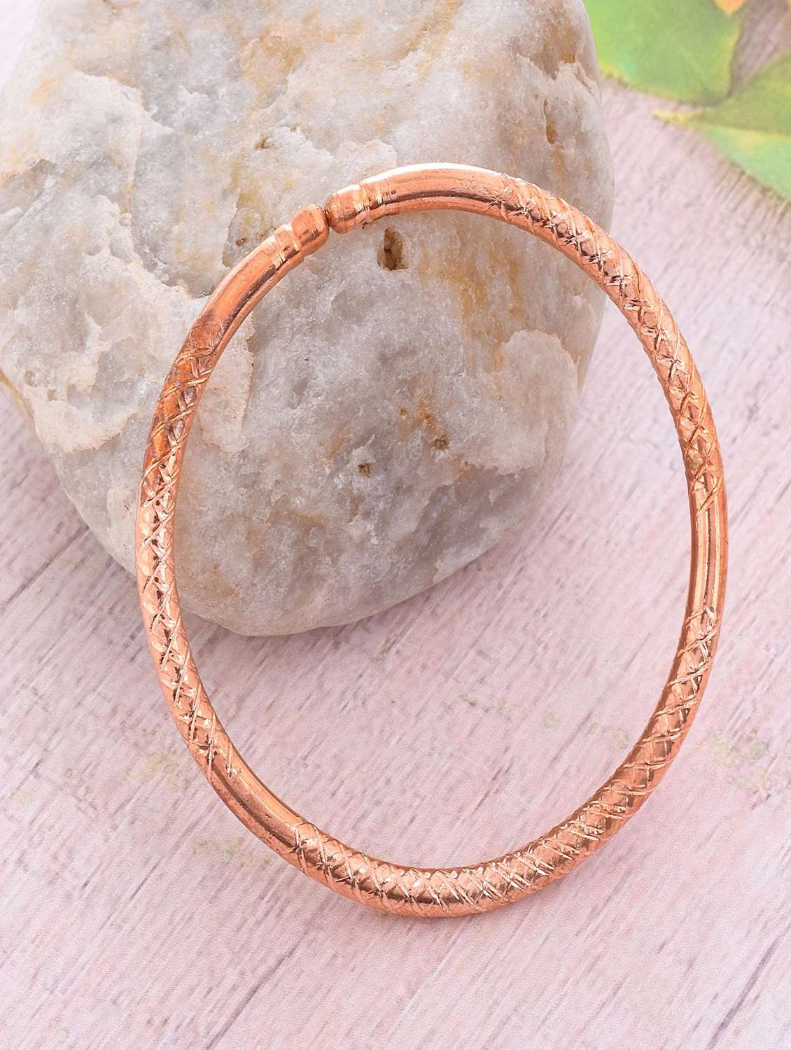 brown metal bangle