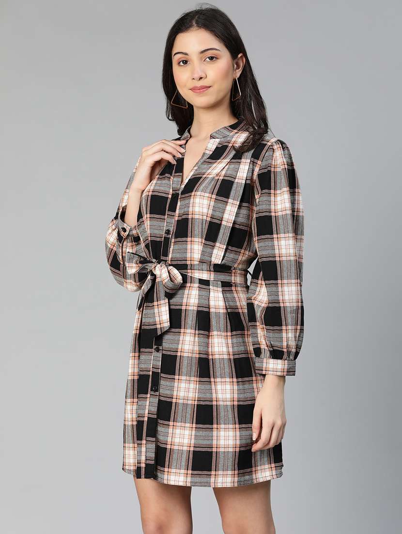 women's   dress - 18736217 -  Standard Image - 1