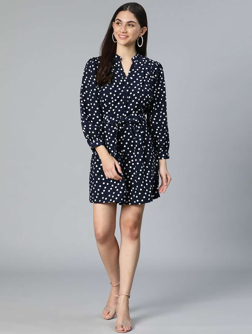 women's  polka dots dress - 18736218 -  Standard Image - 4