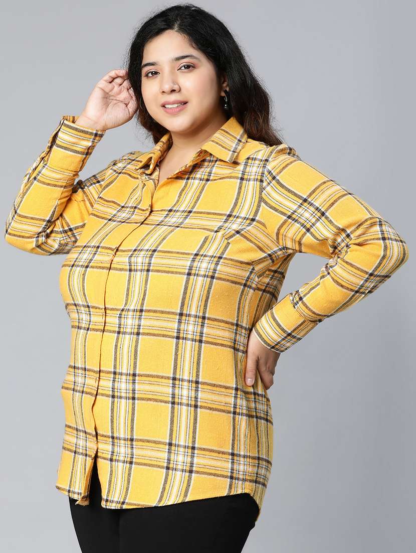 yellow checkered plus shirt - 18736398 -  Standard Image - 1