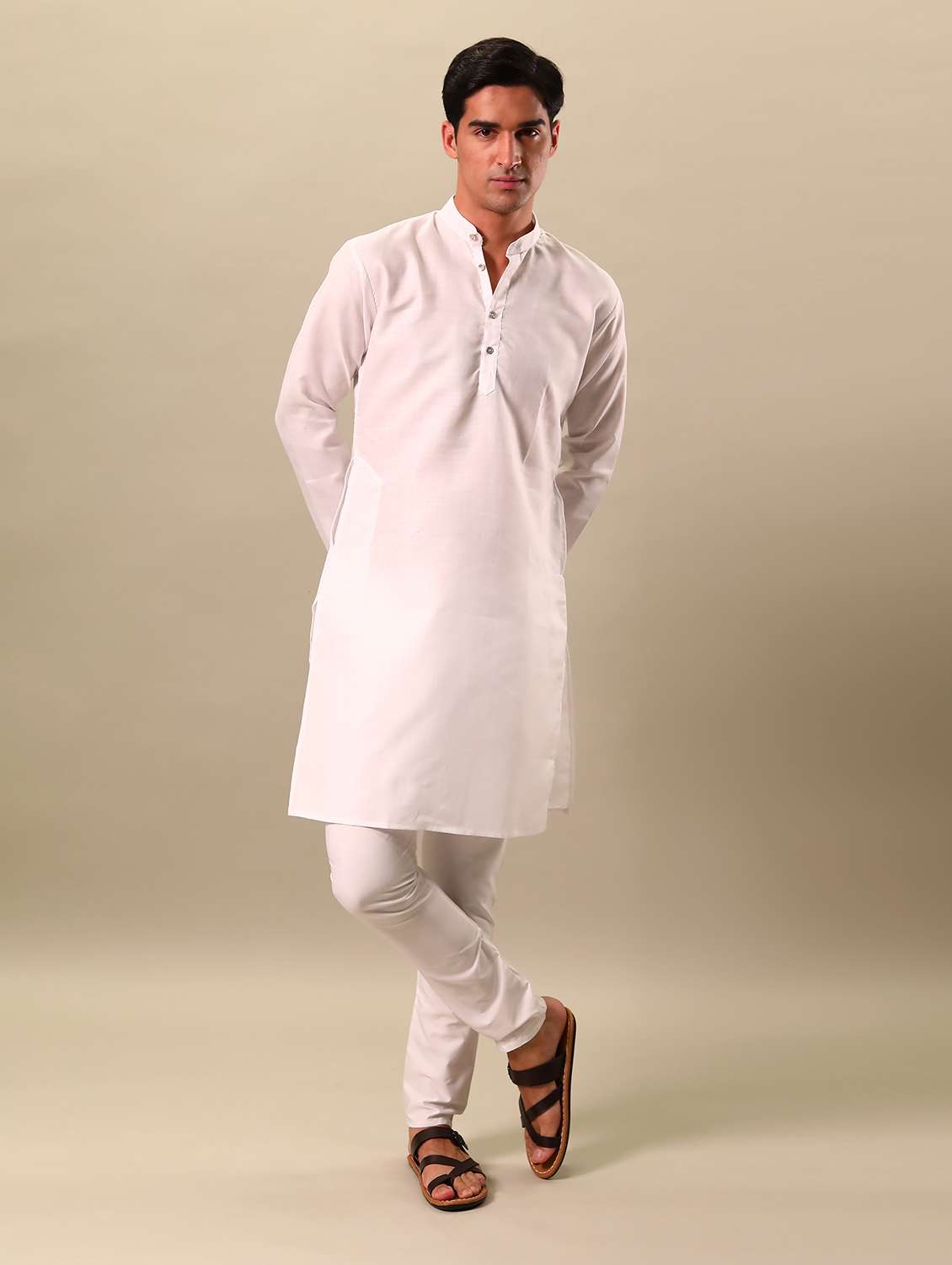 white solid mandarin neck kurta