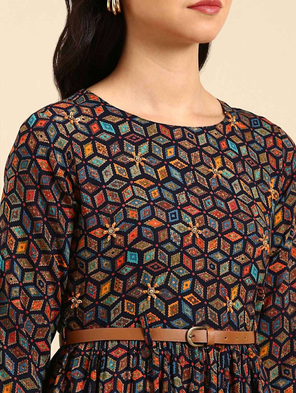 women's flared kurta - 18736682 -  Standard Image - 4