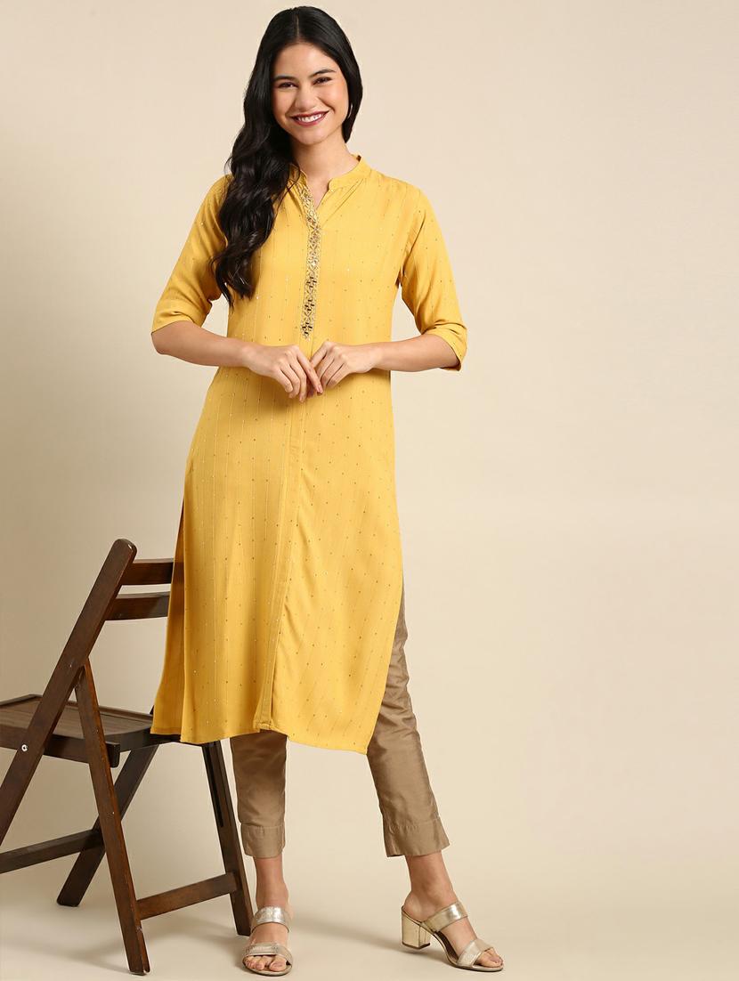 yellow embroidered straight kurta - 18736737 - Zoom Image - 0
