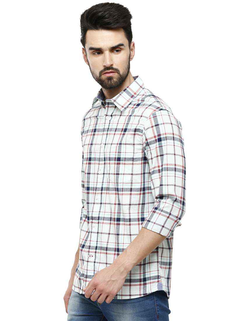 men check print casual shirt - 18738299 -  Standard Image - 1