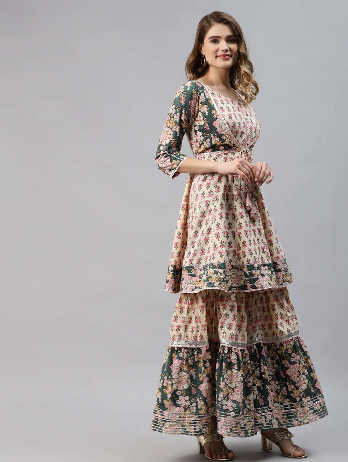 women kurta sharara set with dupatta - 18738984 -  Standard Image - 1