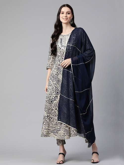 women three quarter sleeve kurta pant with dupatta set - 18739076 - Standard Image - 0