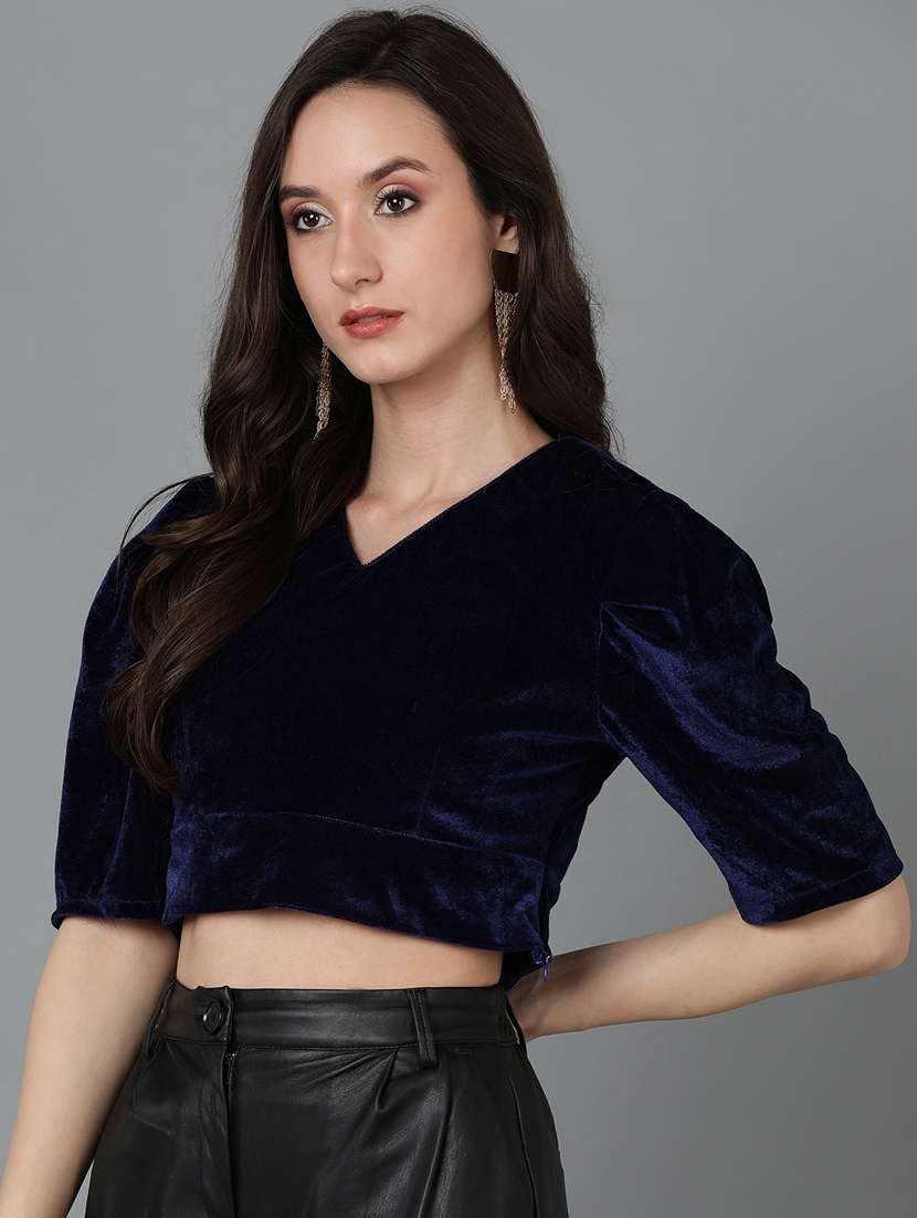 women's crop v neck top