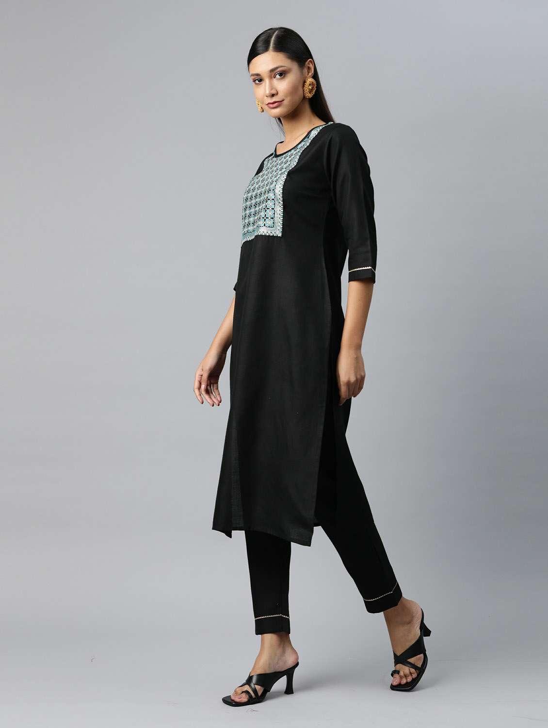 black kurta pant set with dupatta - 18743840 -  Standard Image - 1