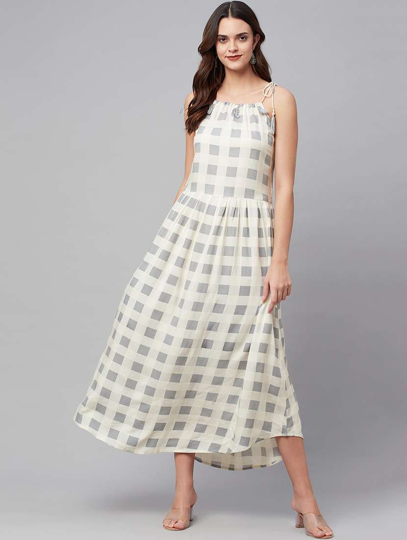 women's fit & flare chevron dress