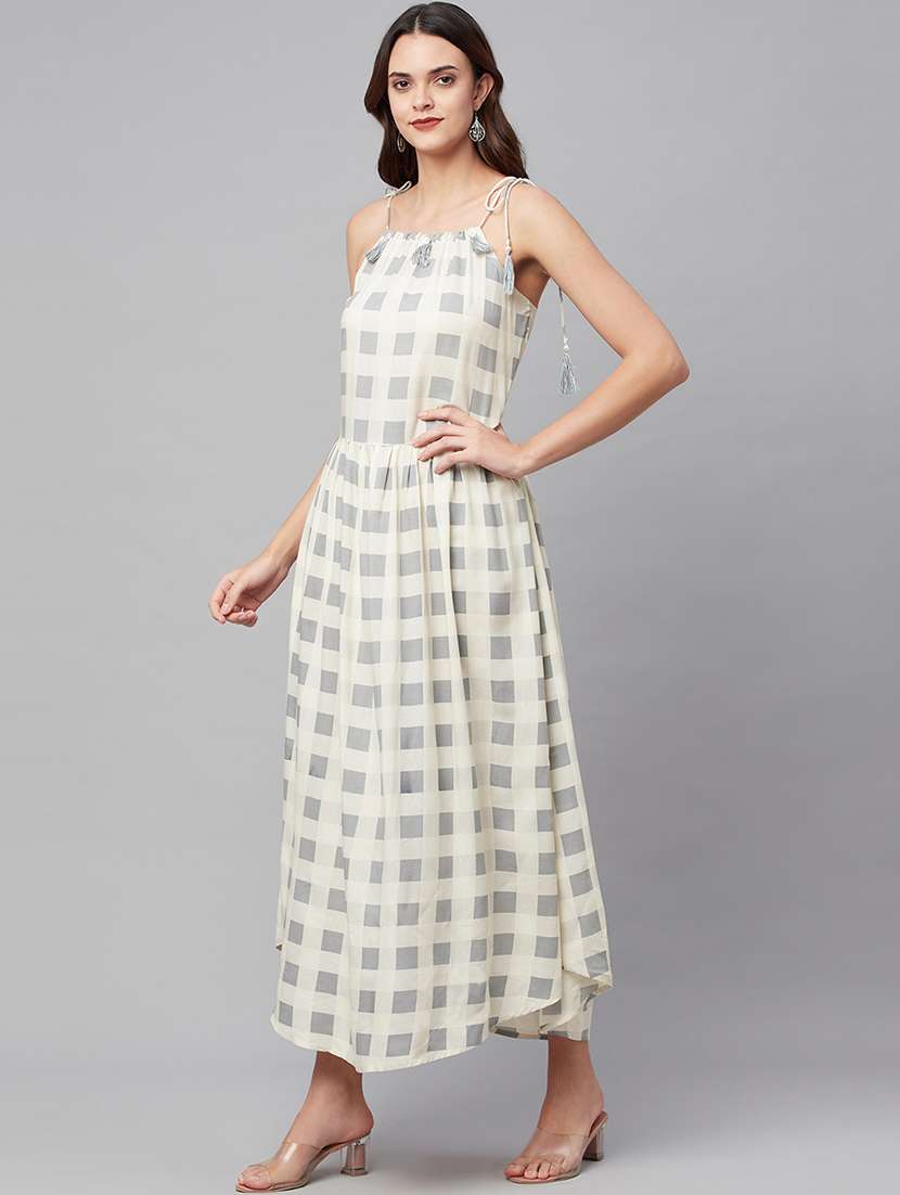 women's fit & flare chevron dress - 18750815 -  Standard Image - 1