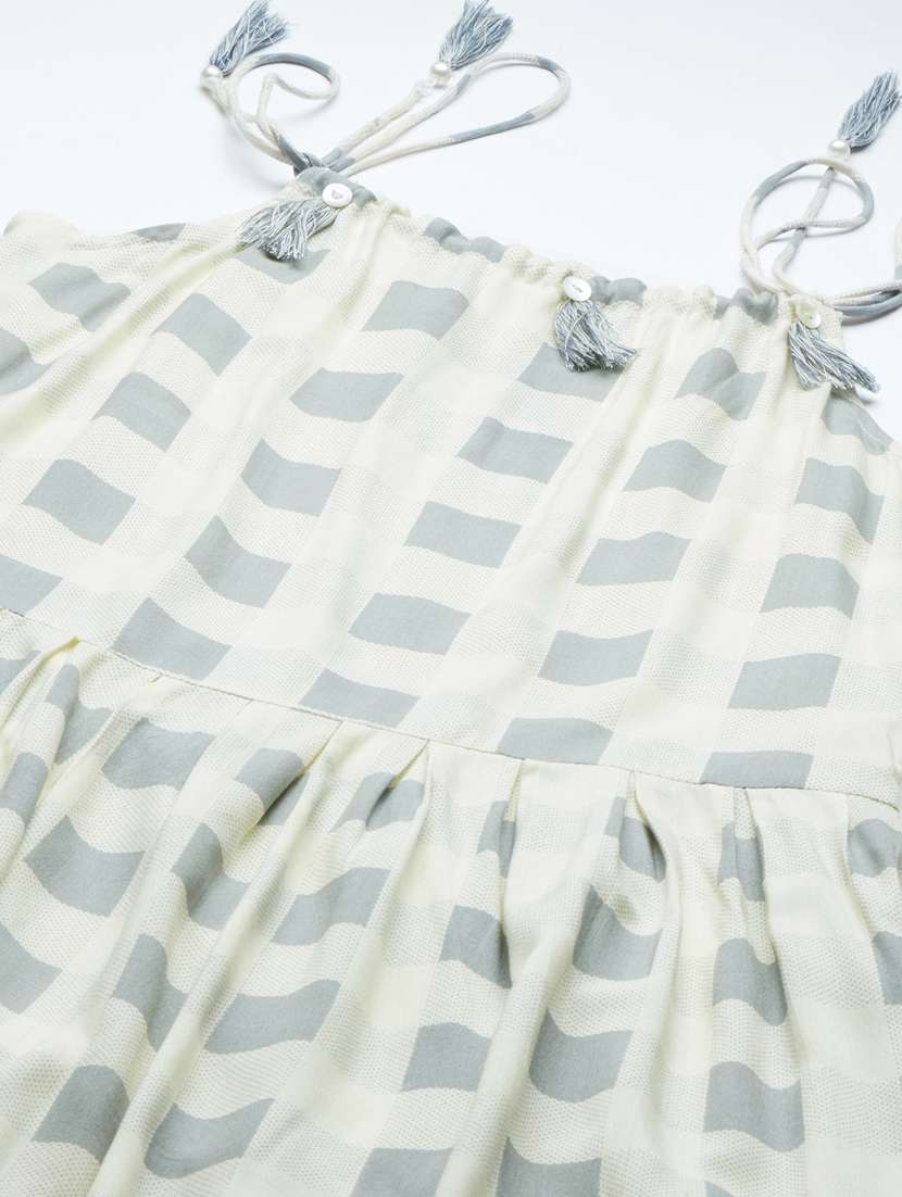 women's fit & flare chevron dress - 18750815 -  Standard Image - 4
