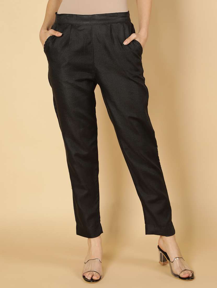 women solid pleated cigarette pants