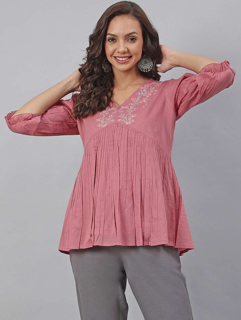 women embroidered v neck a-line top