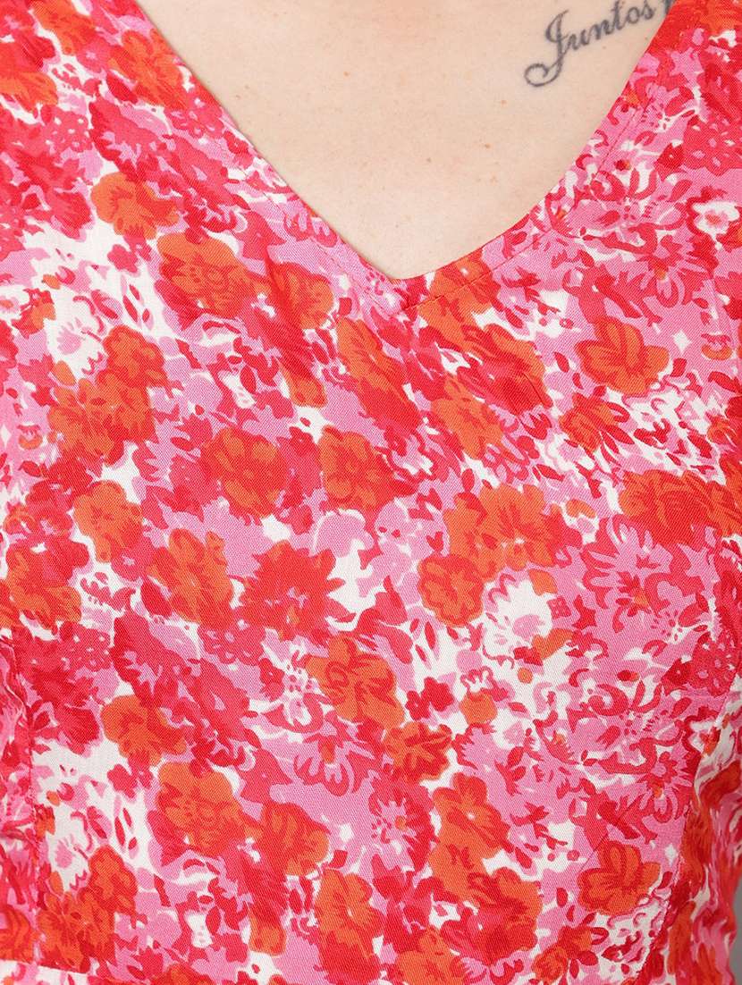 women's floral dress - 18788961 - Standard Image - 4
