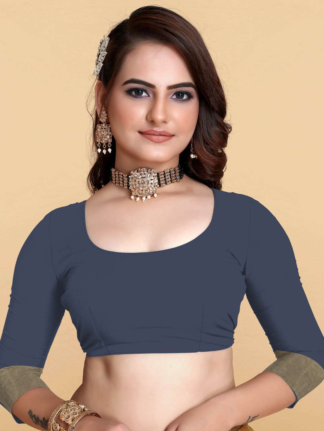 women's batik navy blue colored saree with blouse - 18801365 -  Standard Image - 4