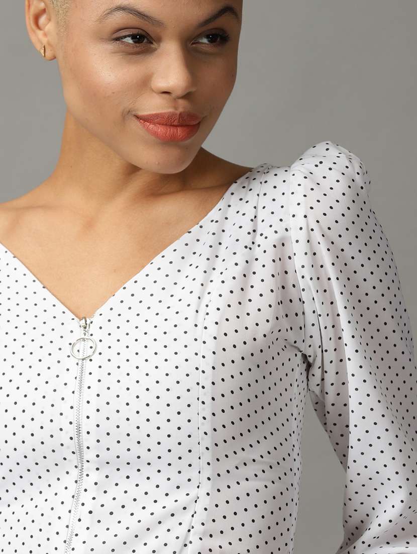 women's crop v neck top - 18824320 -  Standard Image - 4